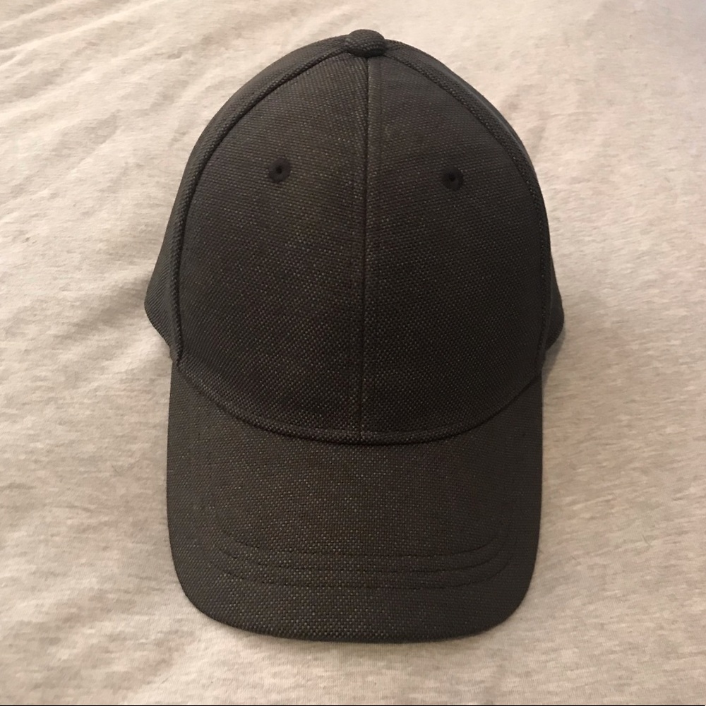 Lululemon hat